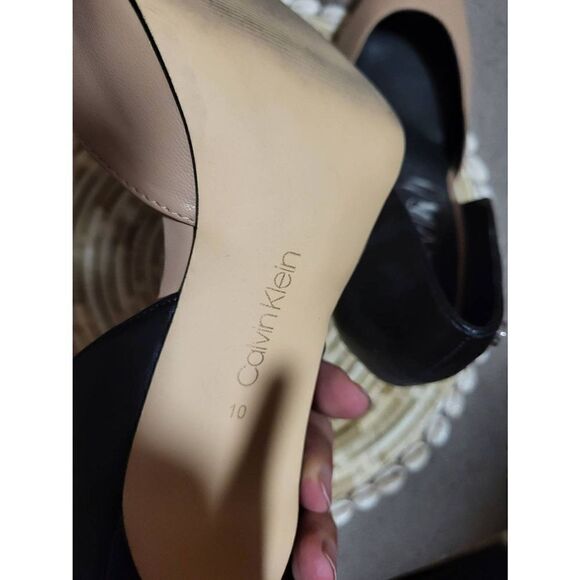Calvin Klein pumps sz10 - Picture 5 of 5